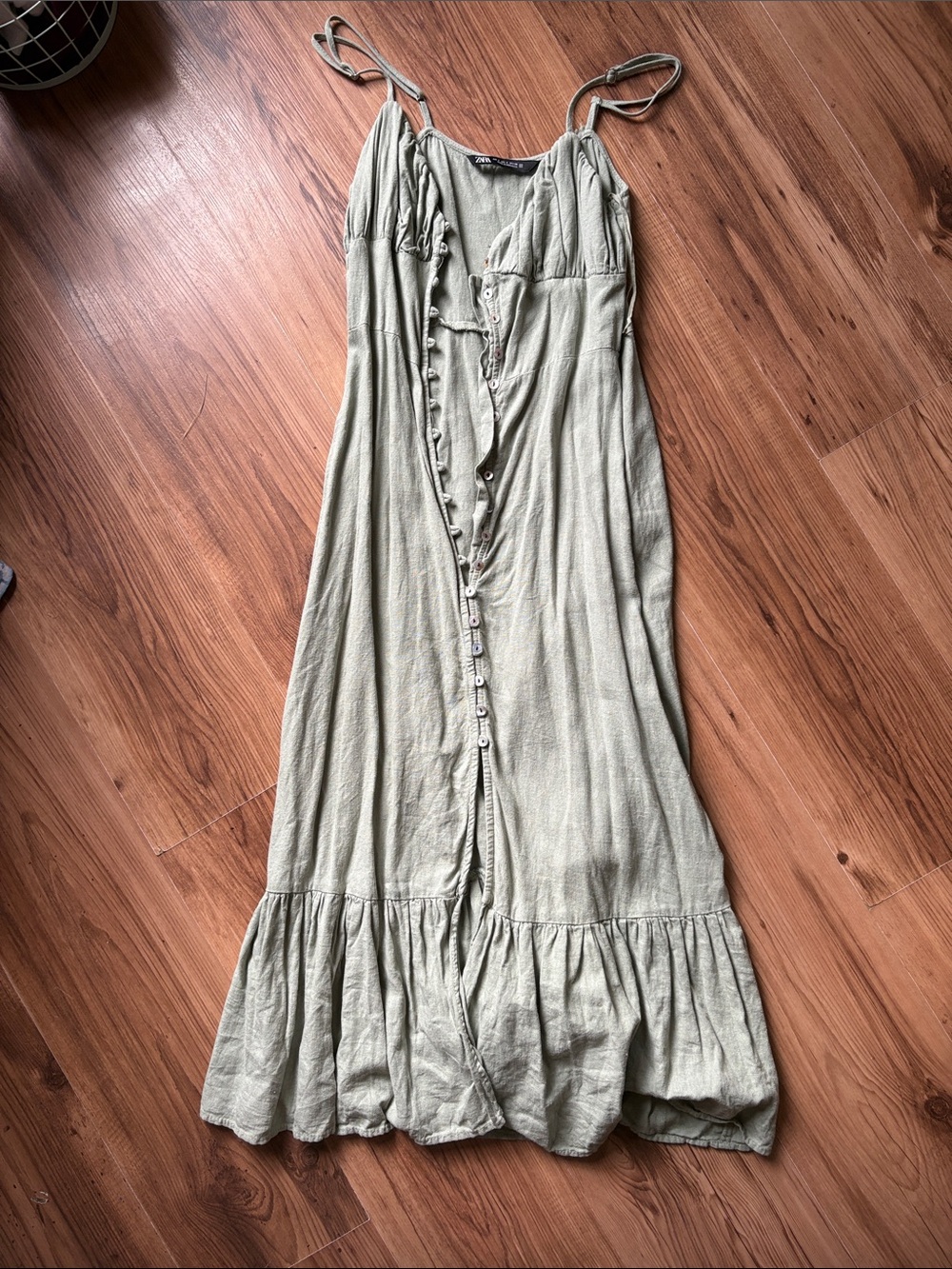 Zara Light Sage Button-Front Maxi Dress - Brand Unspecified